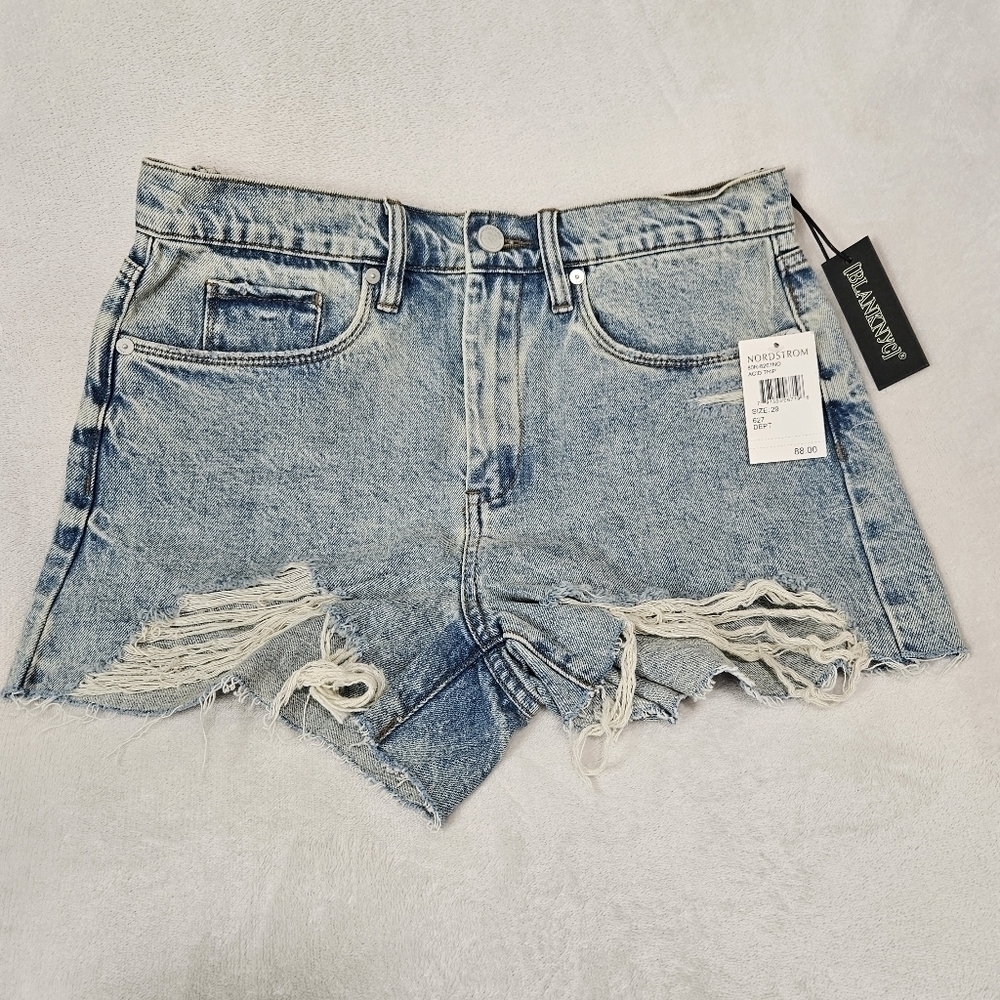NWT✨️BLANKNYC The Barrow Size 29 Shorts